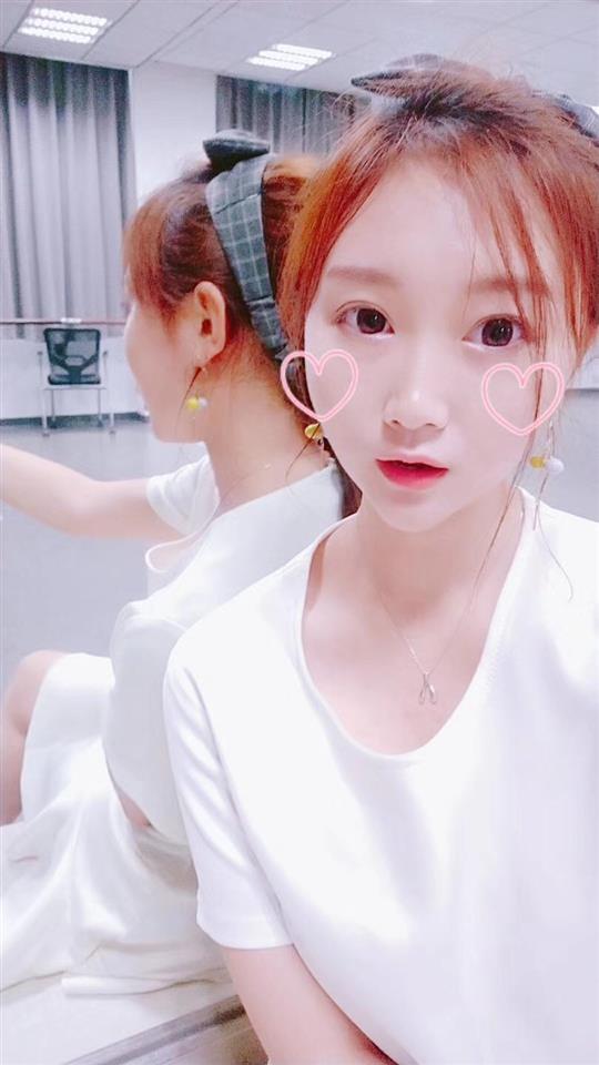 韦明秀
